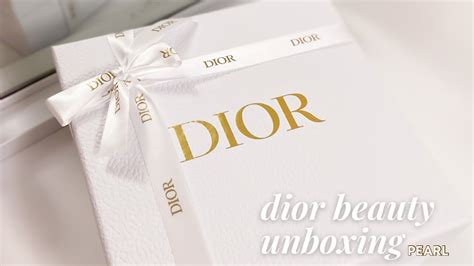 Dior pearl status